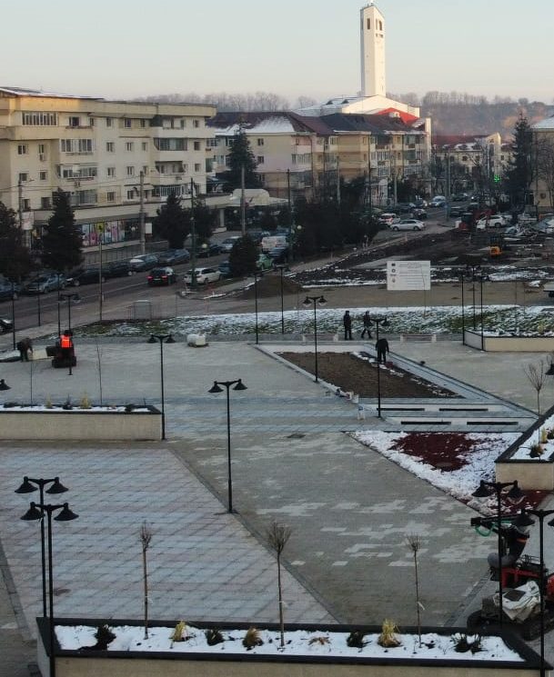 Piateta Catedralei Onesti - proiect Corrs Prest Serv